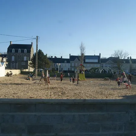 Dom wakacyjny Centre A 100m De La Plage, Pour 20 Personnes Grandcamp-Maisy