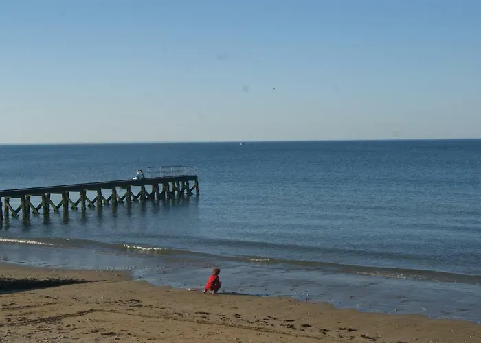 Centre A 100m De La Plage, Pour 20 Personnes Сasa de vacaciones Grandcamp-Maisy